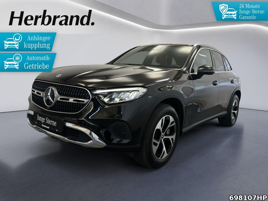 Image of Mercedes-Benz GLC 300