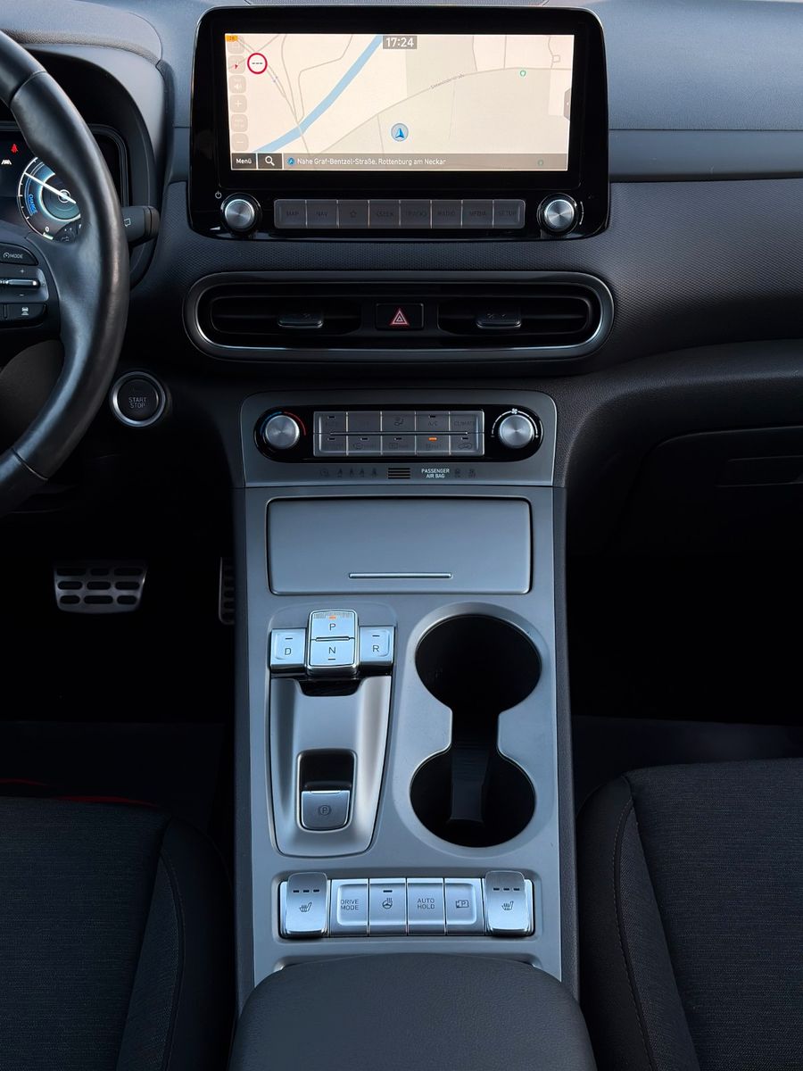 Fahrzeugabbildung Hyundai Kona Elektro TREND 2WD ACC CAM CarPlay LHZ SHZ