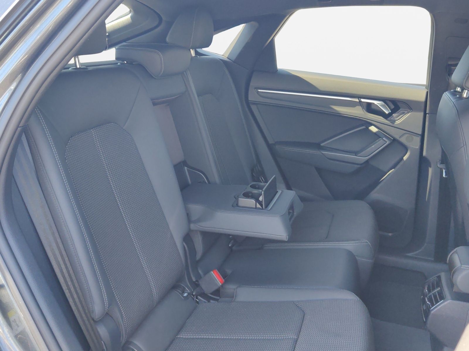 Audi Q3 Sportback 45 TFSIe S line Business*Matrix*EPH foto 17