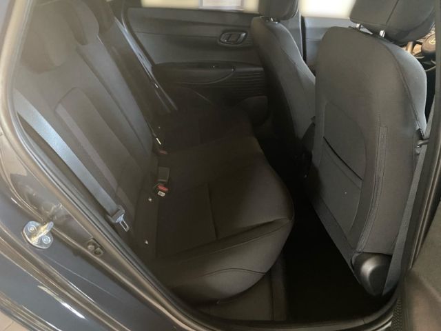 Fahrzeugabbildung Hyundai i20 Blackline Navi Soundsystem Bose LED Apple Ca
