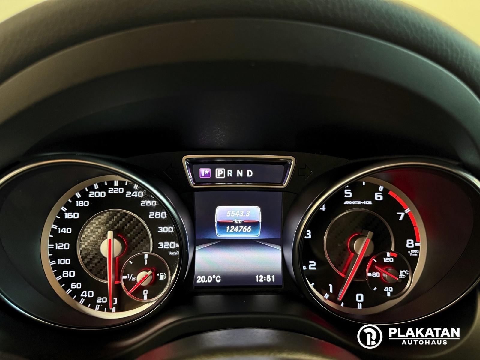 Mercedes-Benz GLA 45 AMG 4Matic Driver Paket Memory Nappa