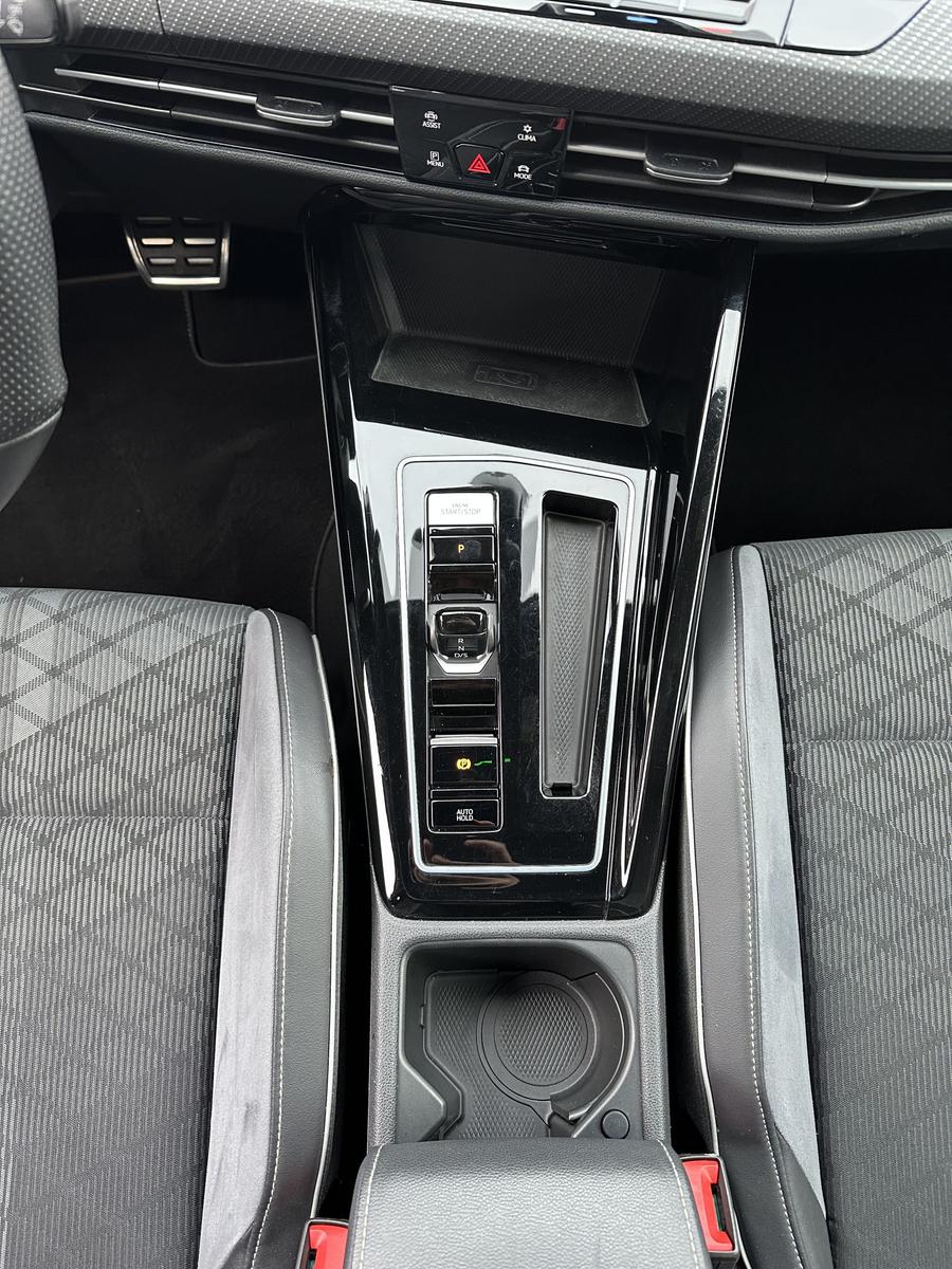 Volkswagen Golf Variant 2.0 TDI DSG R-Line NAV+LED+AHK+KAM, миниатюра 13