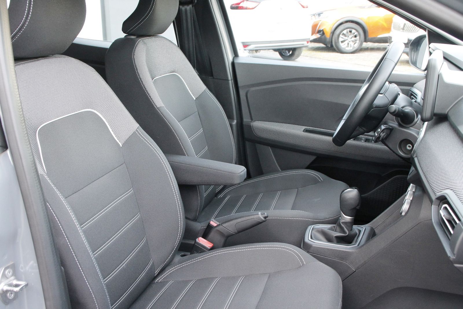 Fahrzeugabbildung Dacia Sandero Expression TCe 90 CVT