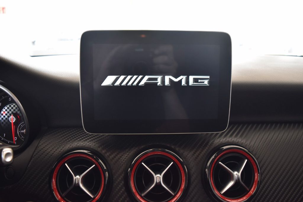 MERCEDES-BENZ A 250 Sport~AMG~Automatik~Navi~Business~LED MERCEDES-BENZ A 250 Sport~AMG~Automatik~Navi~Business~LED