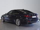 BMW M550i xDrive !Wartung inklusive! TOP Ausstattung - gebrauchte BMW M550 aus dem Jahr 2021