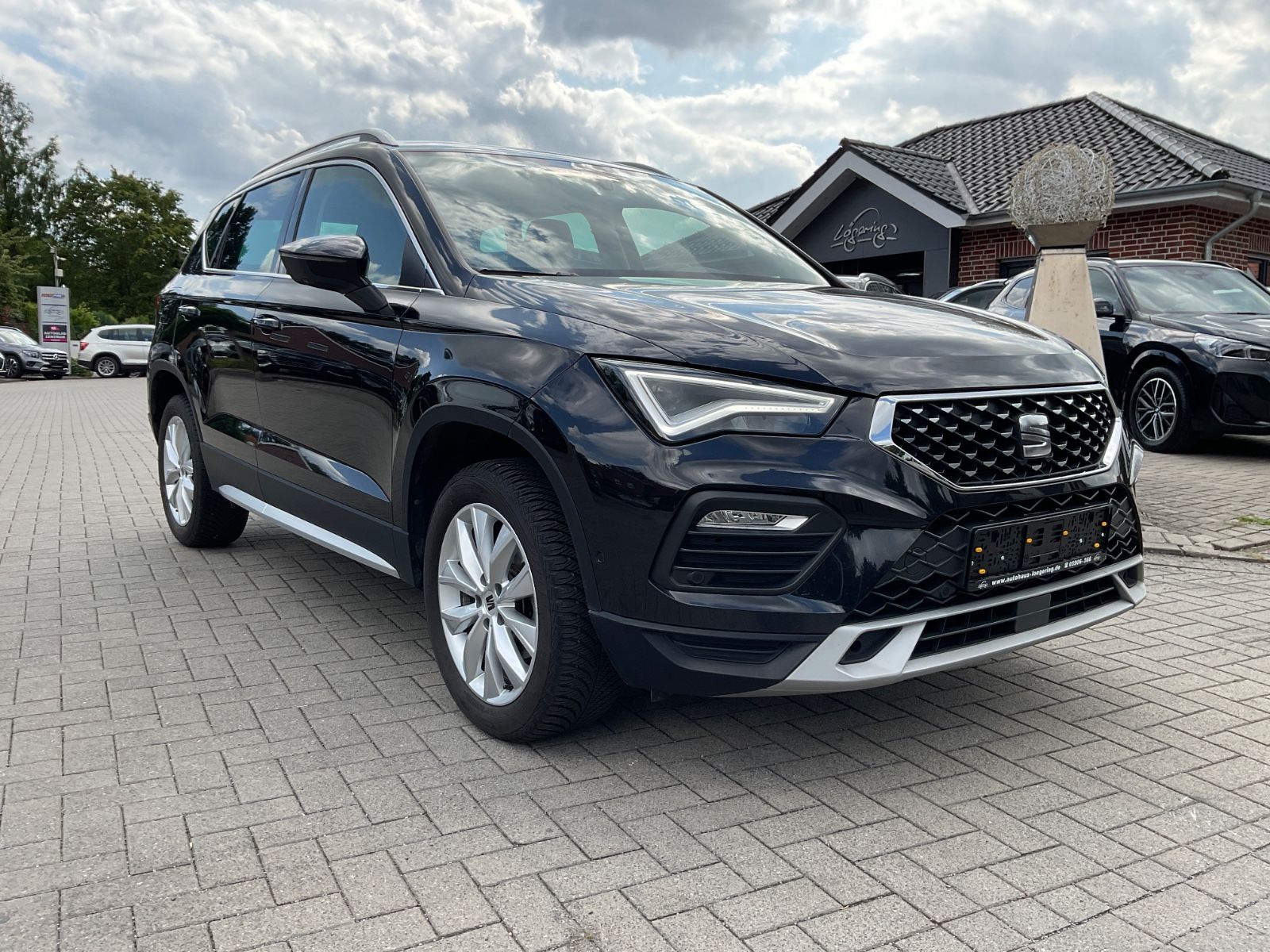 Fahrzeugabbildung SEAT Ateca 1.5 TSI Xperience DSG,Kamera,Navi,Carplay
