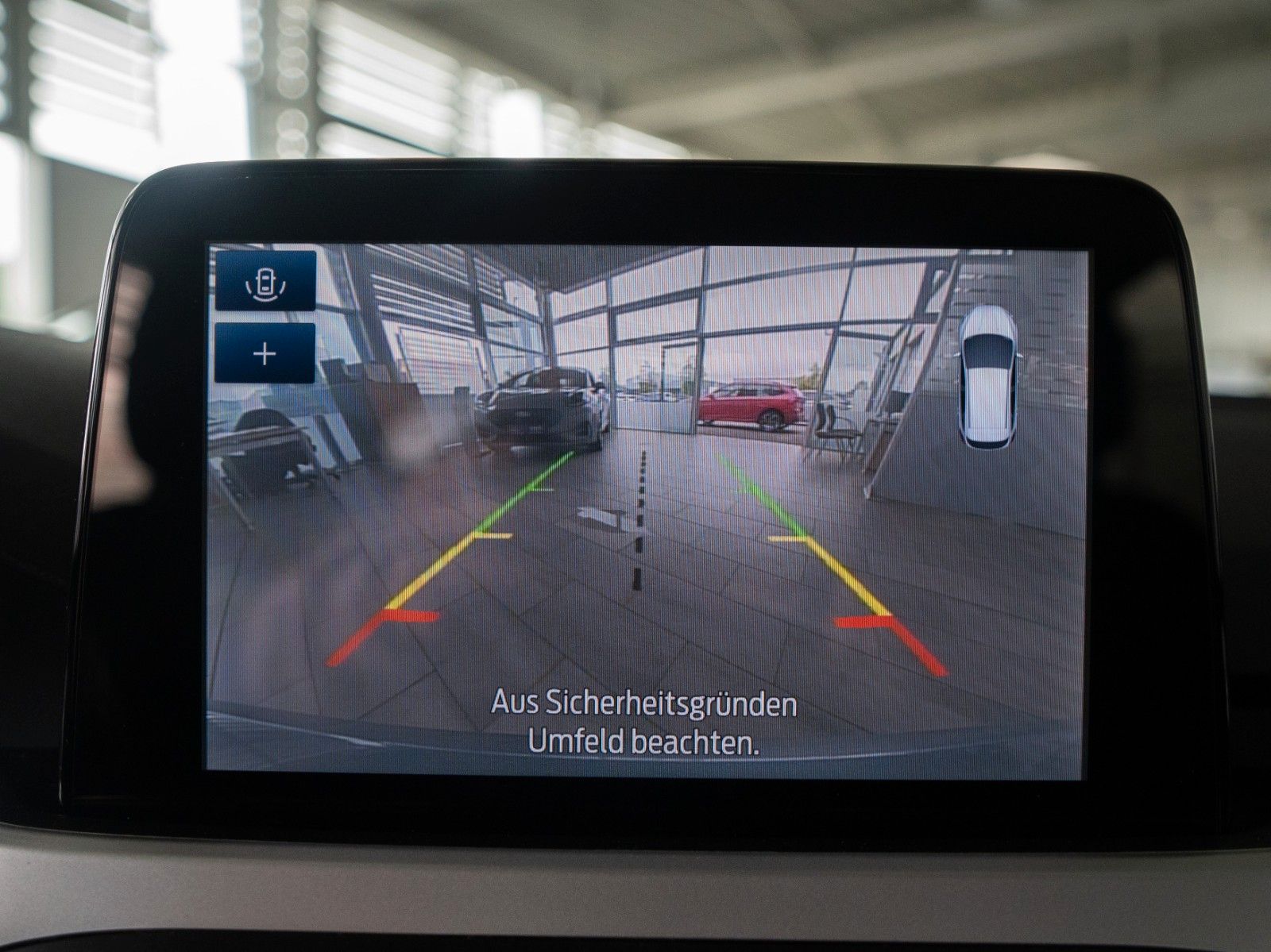 Fahrzeugabbildung Ford Focus Lim. C&C WINTER-P./NAVI/KLIMA/DAB/JRC