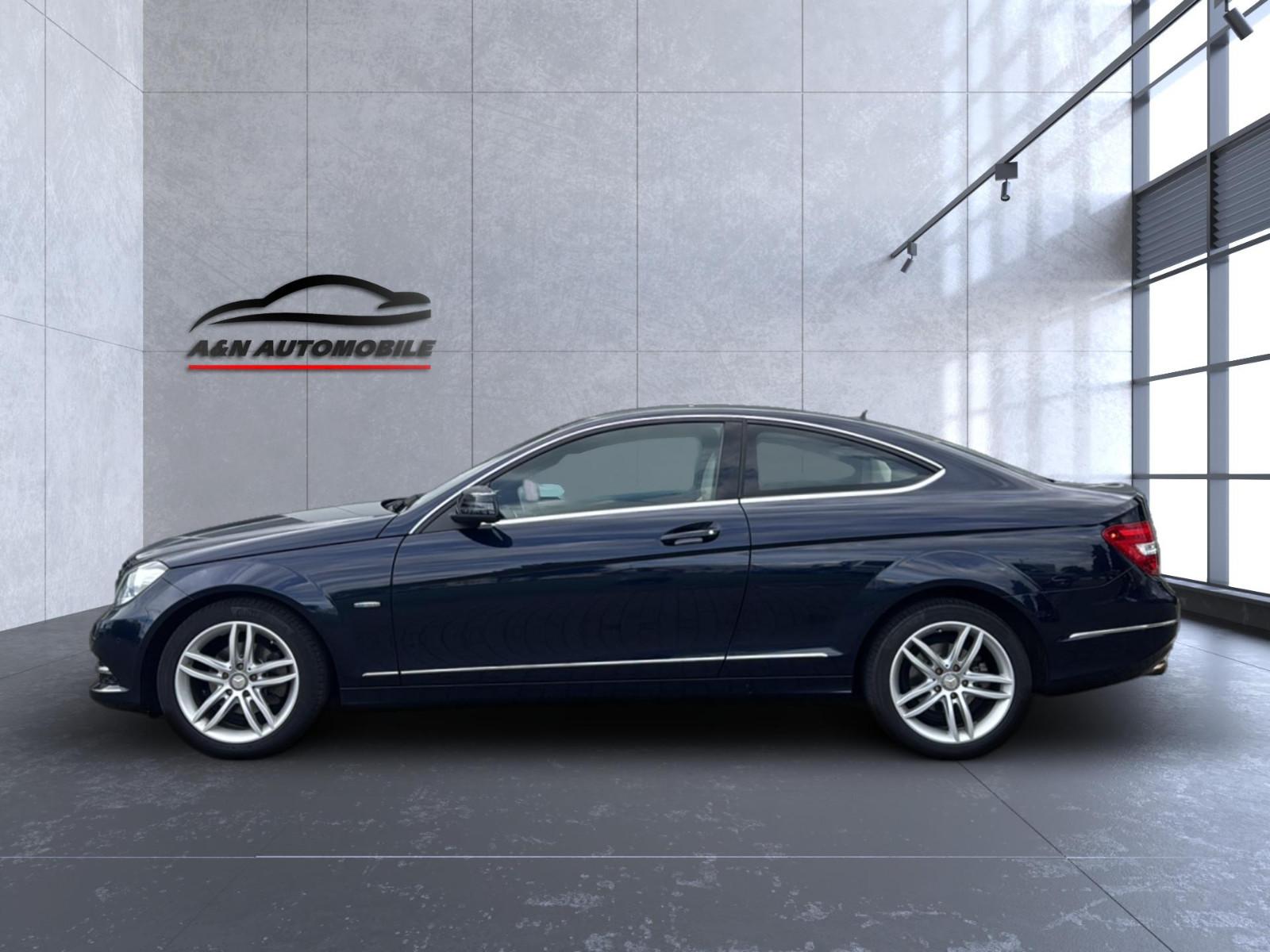 Mercedes-Benz C 180 Coupe CGI+BI-XENON+NAVI+LEDER+PDC+ALU
