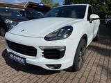 Porsche Cayenne S Diesel 4,2 V8 LED Leder Bose Keyless - Porsche Gebrauchtwagen in Oldenburg