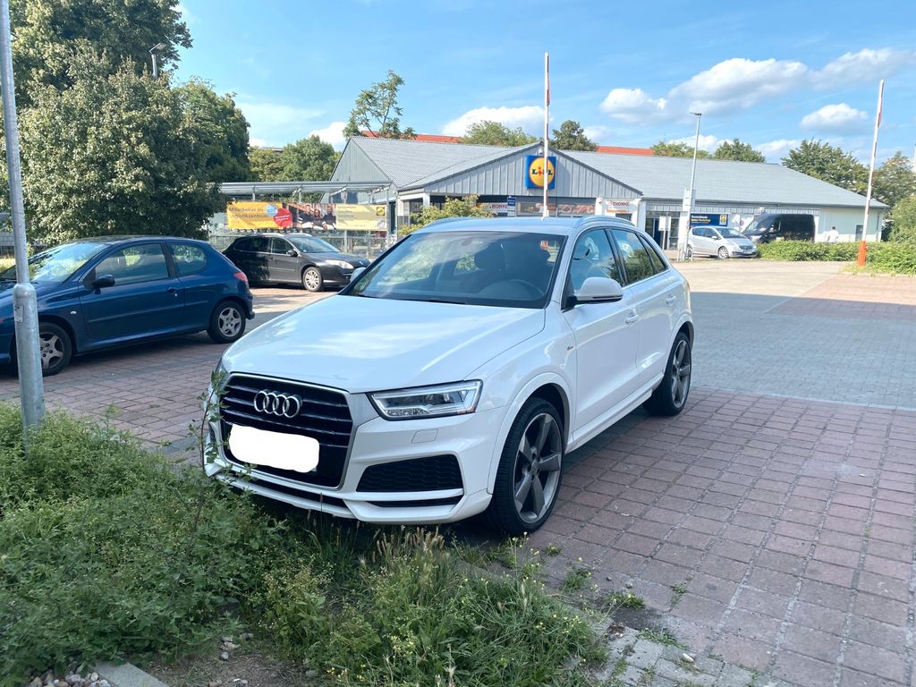 Image of Audi Q3