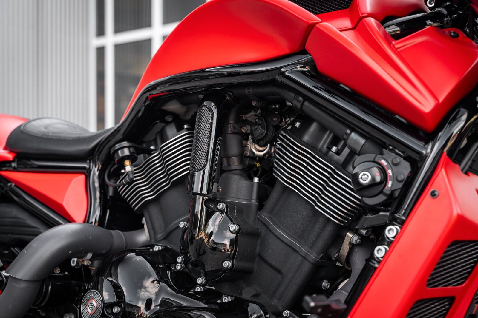 Fahrzeugabbildung Harley-Davidson VRSCDX Night Rod Special - NLC 300er UMBAU -