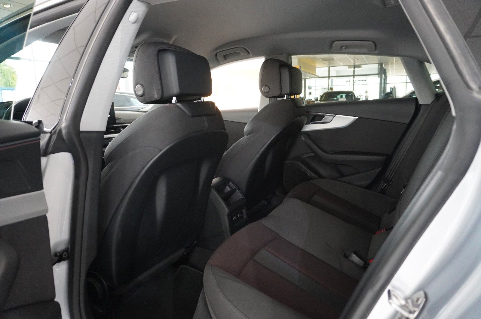 Fahrzeugabbildung Audi A5 Sportback 40 TDI QUATTRO NAVI/MATRIX/KAMERA