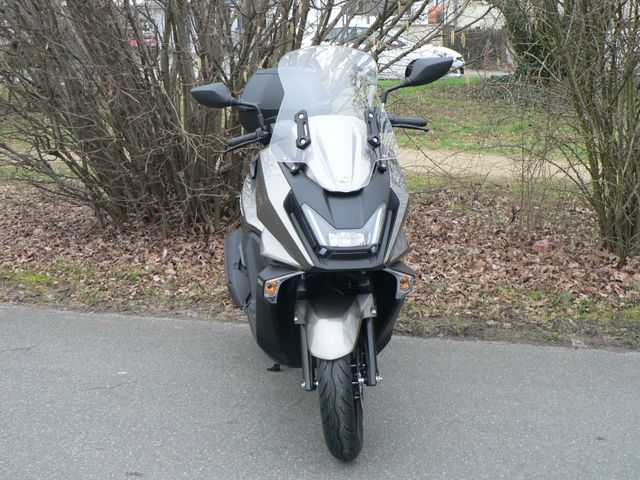 Kymco Sky Town 125i ABS