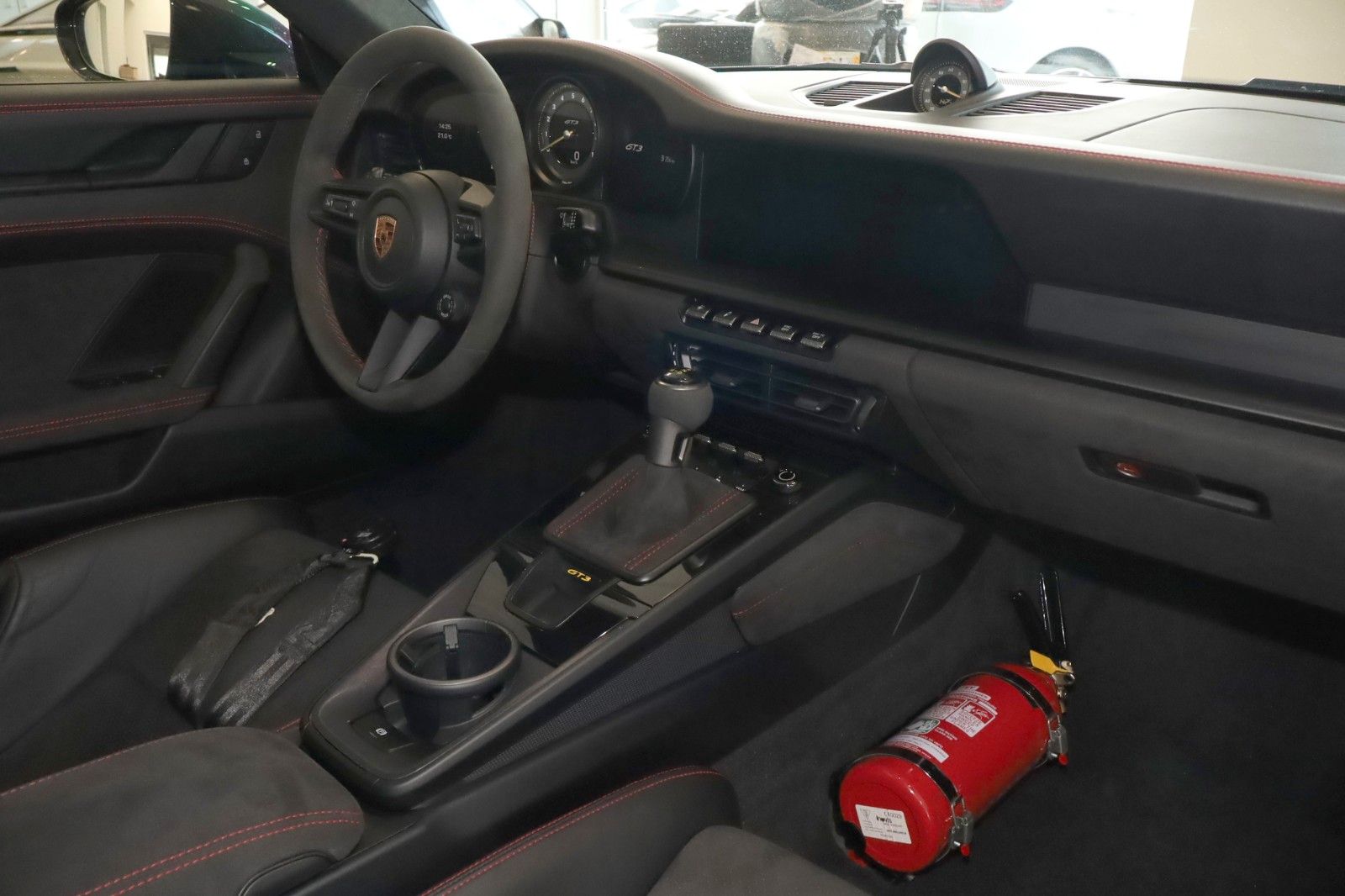 Fahrzeugabbildung Porsche 911 992 GT3 Clubsport, LIFT, Carbondach,APPROVED