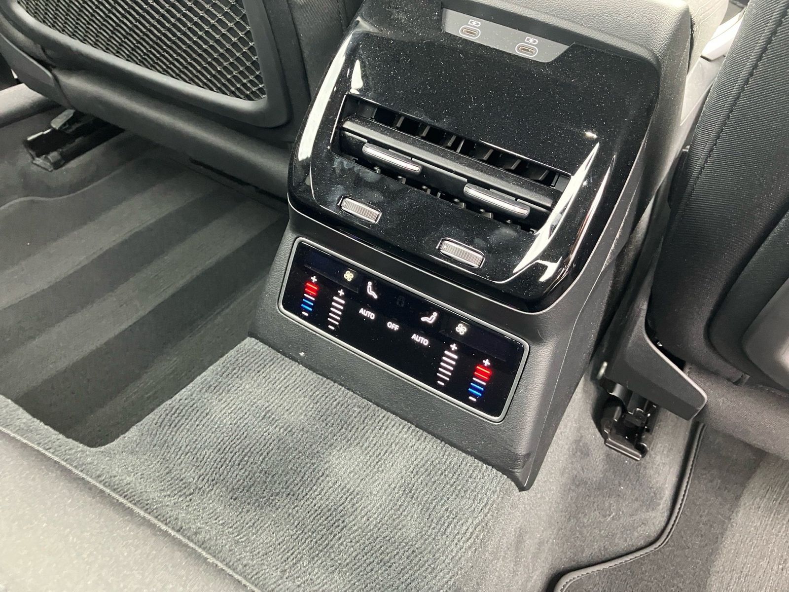 Audi A6 - Bild 16
