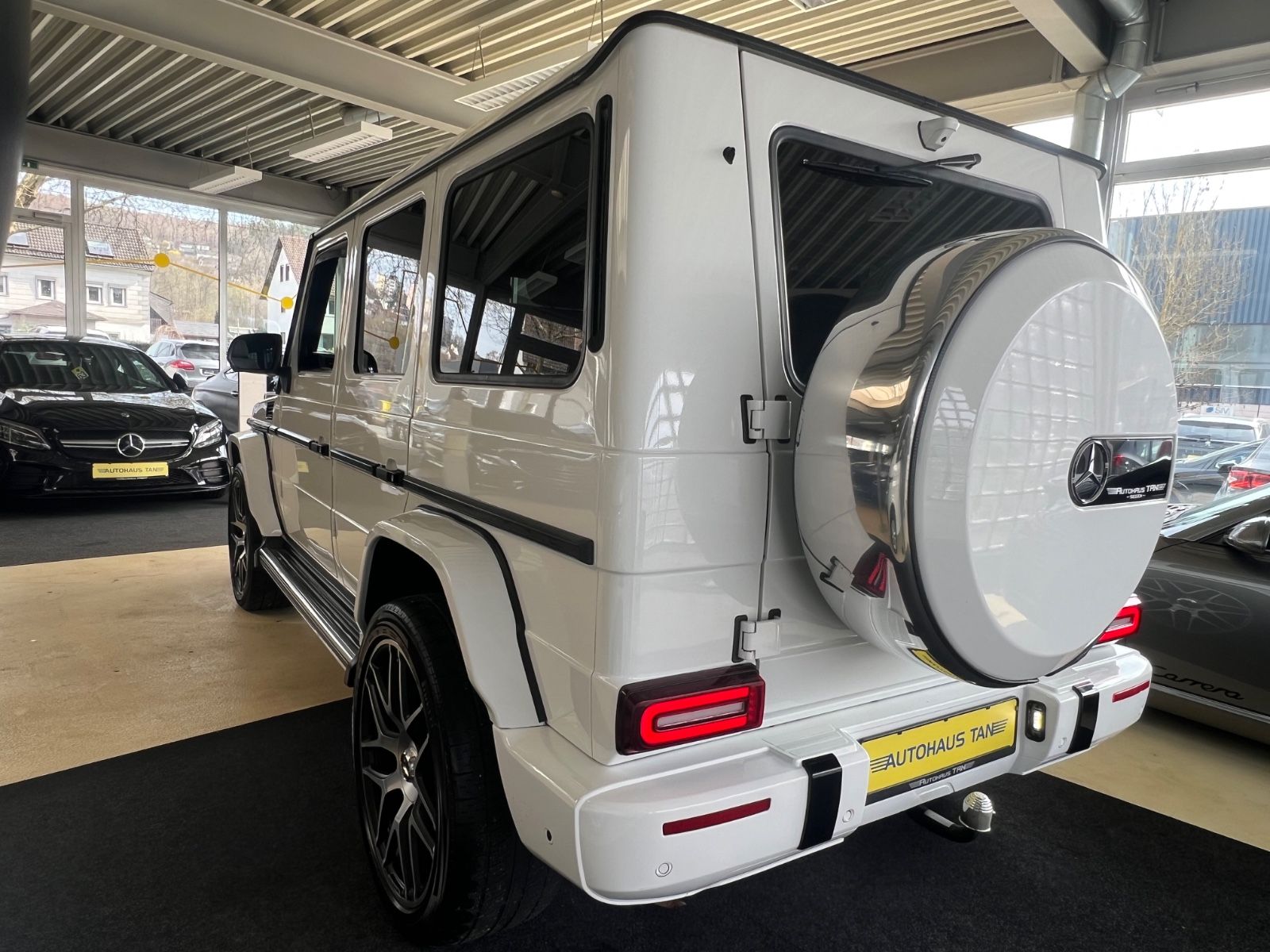 Fahrzeugabbildung Mercedes-Benz G 350 d AMG LINE *FACELIFT*22" AMG SCHMIEDE*
