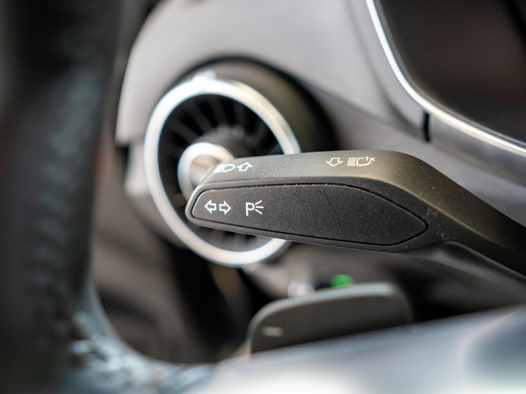 Audi TT Coupe 45 TFSI LED NAVI KAMERA SHZ KLIMA BT