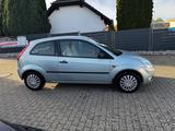 Ford Fiesta Ghia Tüv bis 10/2027 Öl service neu - Ford Fiesta aus 2003: Ghia