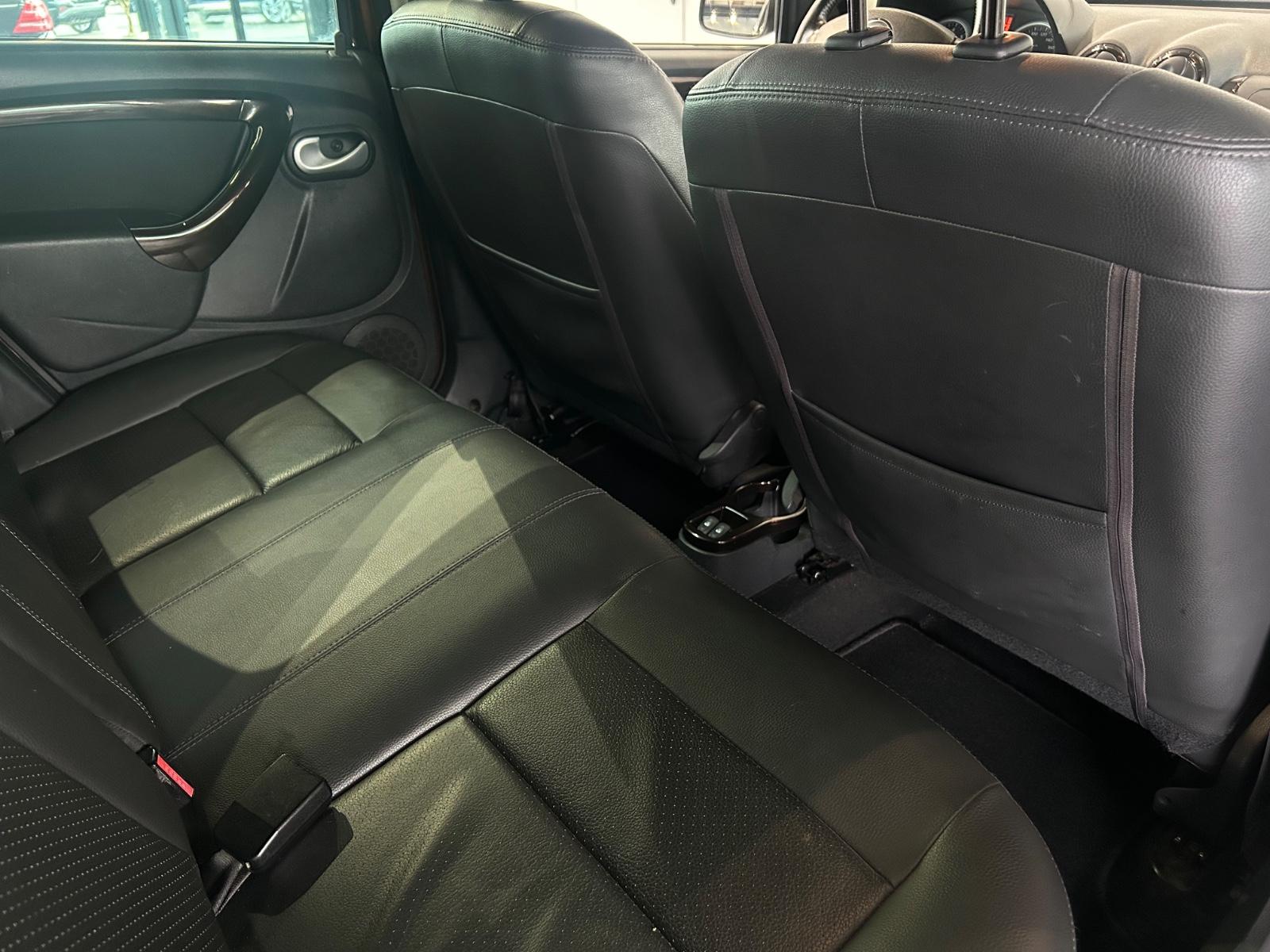 Dacia Duster 2012 — photo 16