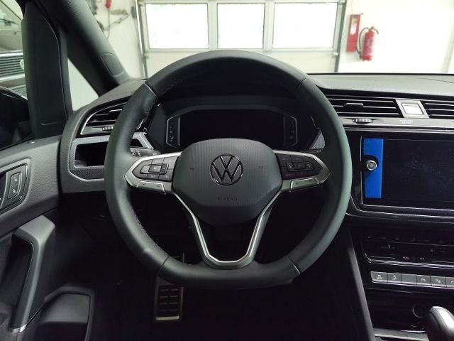 Touran 1.5 TSI ACTIVE NAVI AHK KAMERA DSG 7-Gang