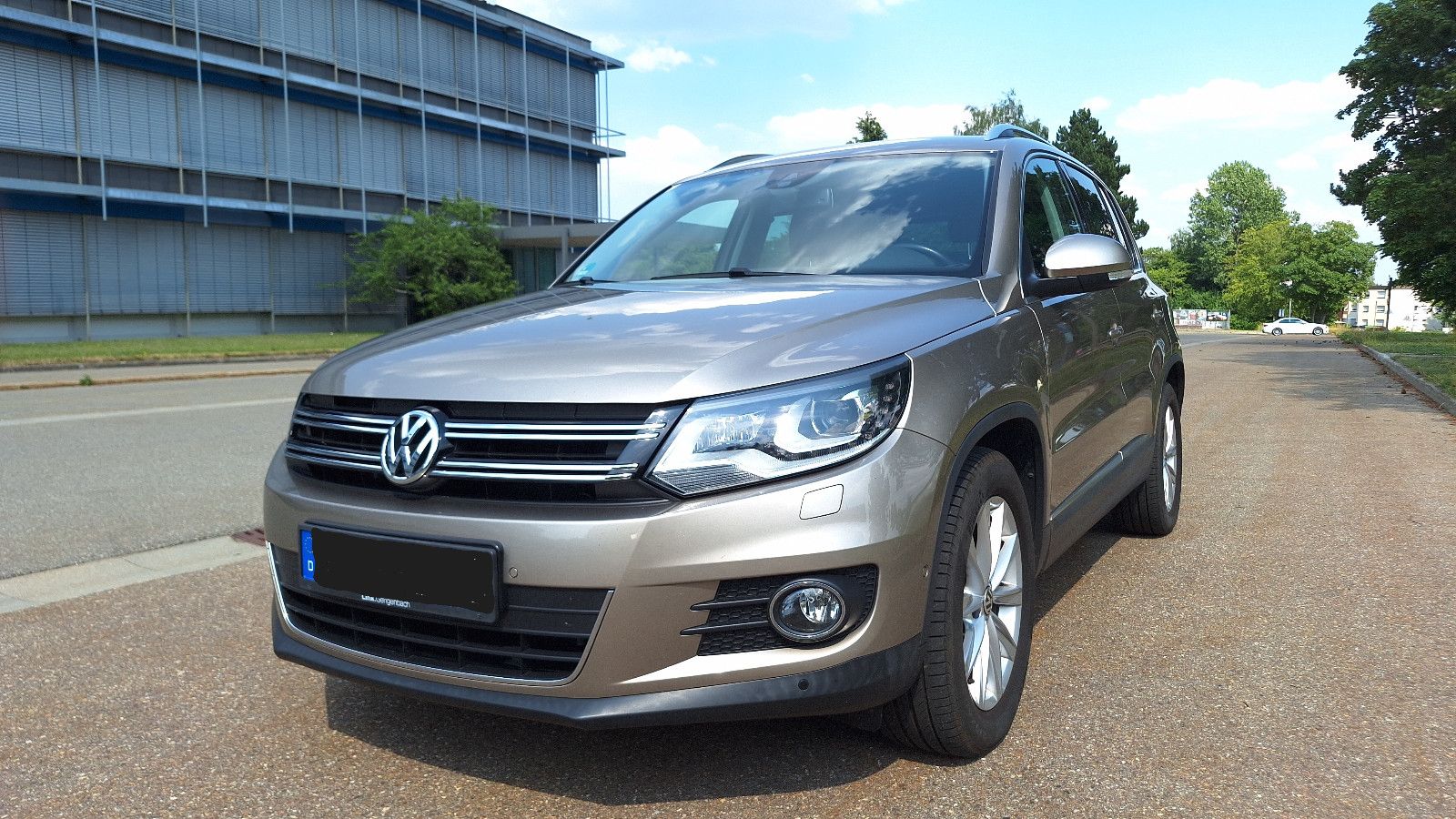 VW Tiguan 2.0 Bi-Xenon AHK SHZ EURO 6
