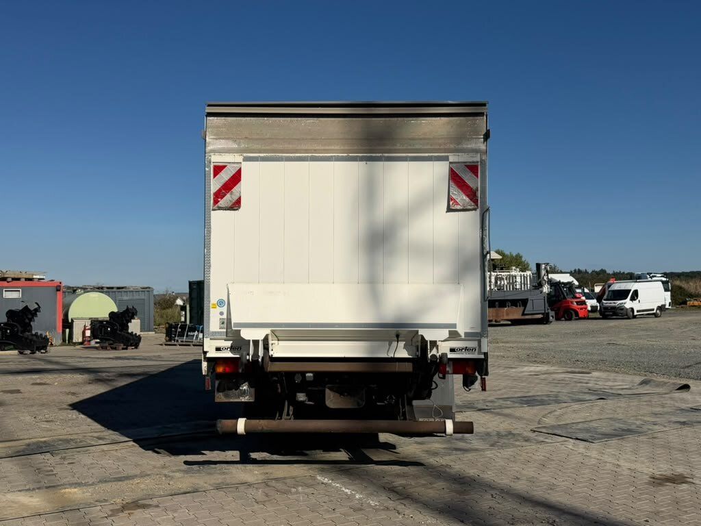 Fahrzeugabbildung MAN 26.400 + Ladebordwand Sitzhzg./EURO V