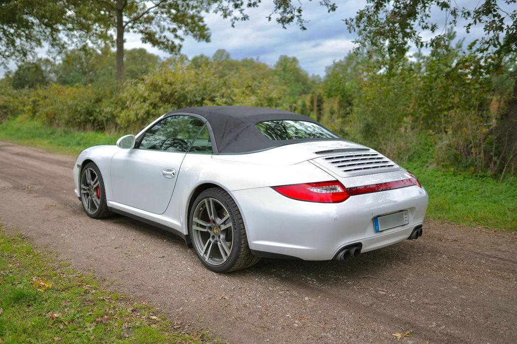 PORSCHE 997 2011