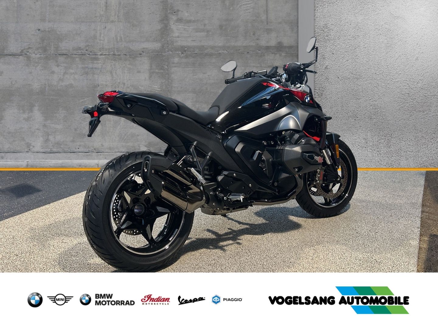 Fahrzeugabbildung BMW R 1300 R Option 719, Dynamik-Paket, Lenkerendens