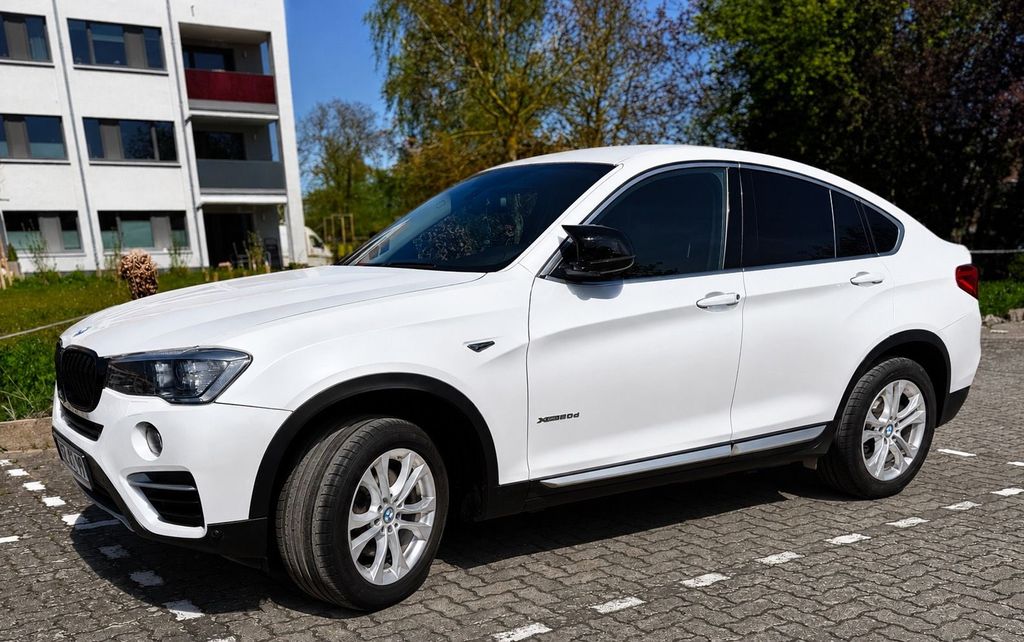 Image of BMW X4