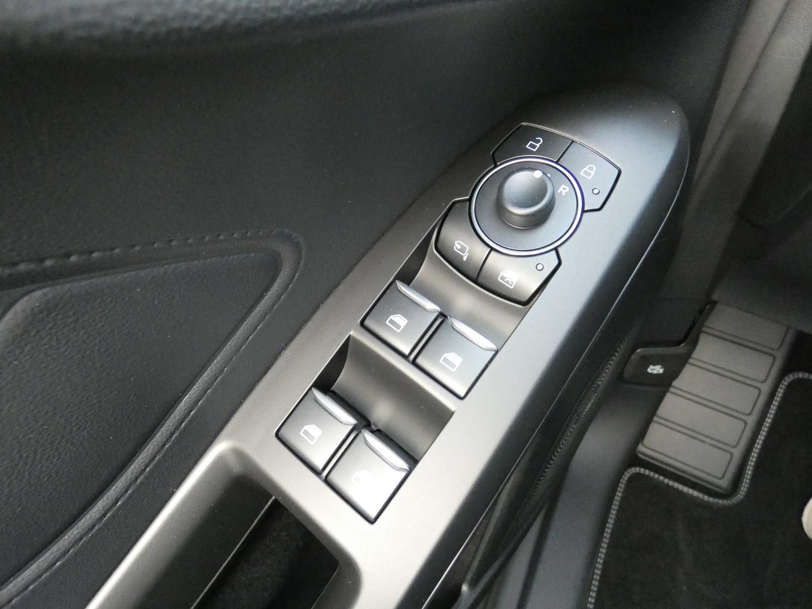 Ford Focus - Bild 24