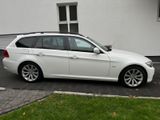 BMW 330 Xd touring Panorama Navi M-Paket XENON