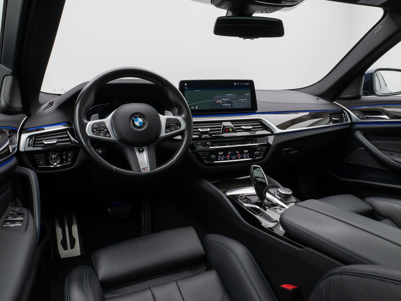 Fahrzeugabbildung BMW 520d xD M Sport FondEnt DAB Kamera Laser H/K 19"