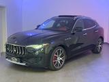 Maserati Levante S/Leder Rot/Sportabgas/Luft/360°/Pano - gebrauchte Maserati Levante aus dem Jahr 2017