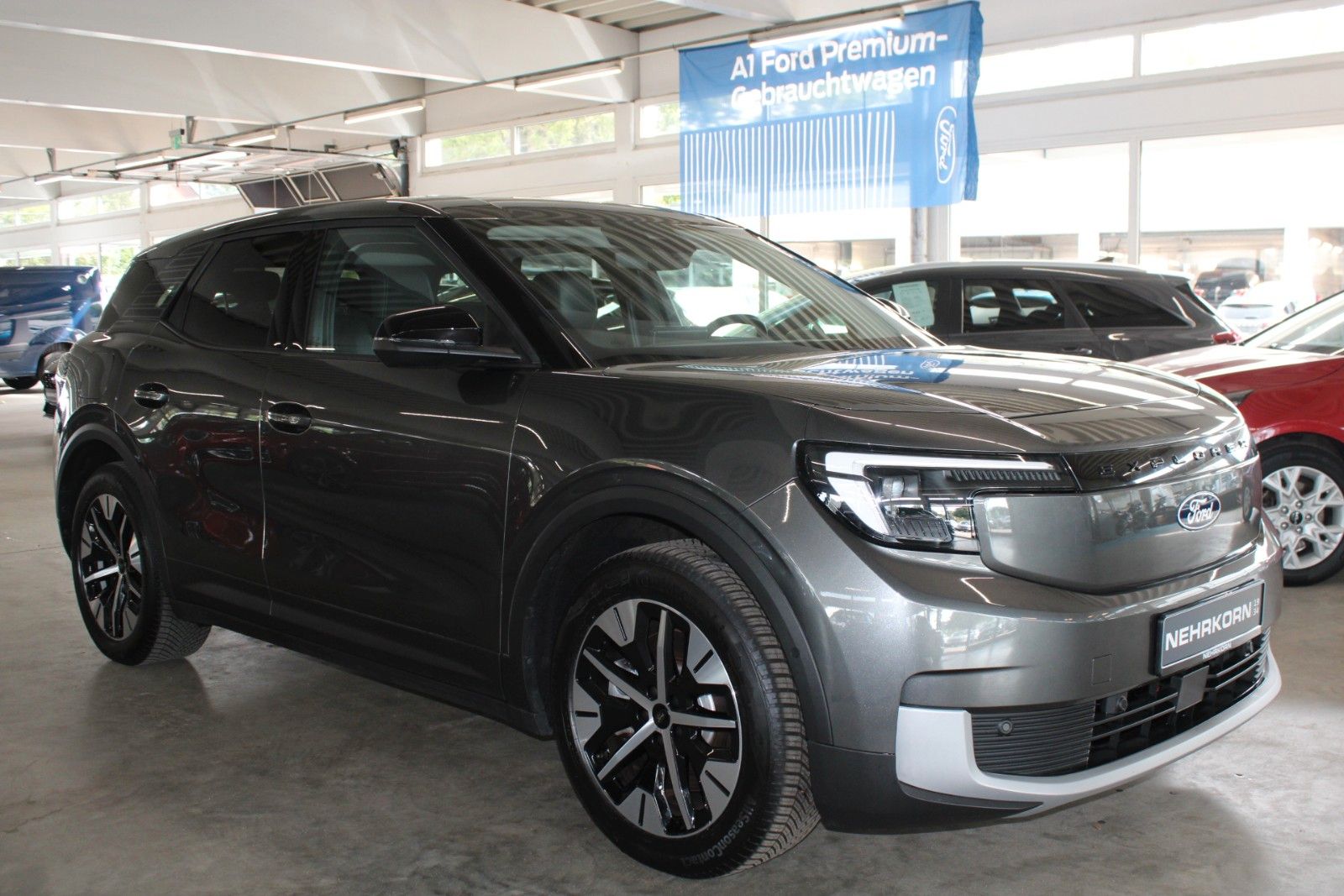 Fahrzeugabbildung Ford Explorer Ext.Range RWD 77kWh LED ACC NAVI uvm.
