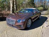 Bentley Continental GT 4.0 V8 S 4WD DCT S - Bentley Continental GT mit Panoramadach