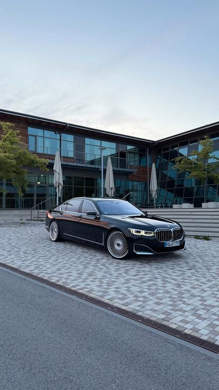 BMW 740Ldx  Individual  Absolute Vollausstattung 2020