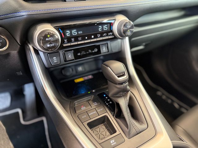 Toyota RAV 4  Style x2 *JBL*360°*Sofort*
