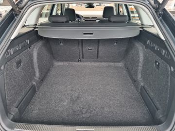 Fahrzeugabbildung SKODA Superb Combi 2.0 TSI 140kW DSG AMBITION PLUS