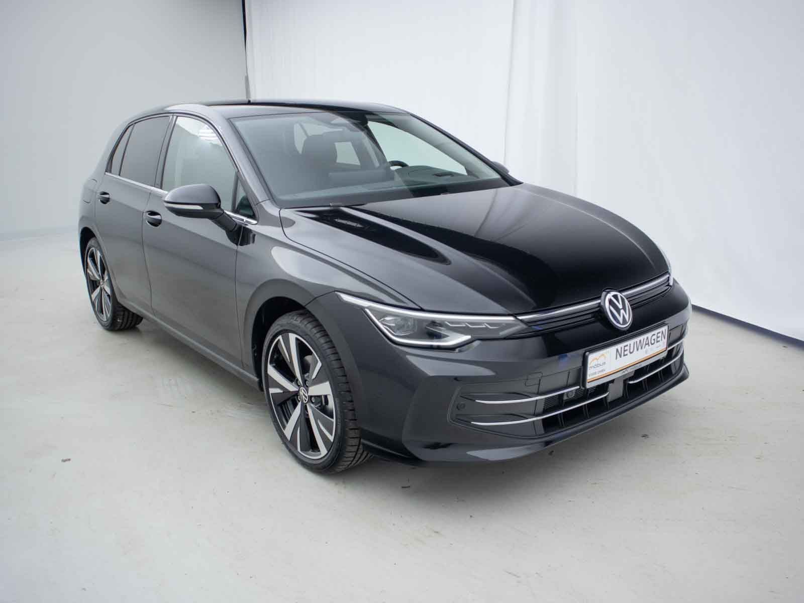 Volkswagen Golf VIII 1.5 eTSI Style DSG MATRIX NAV ACC HUD foto 4