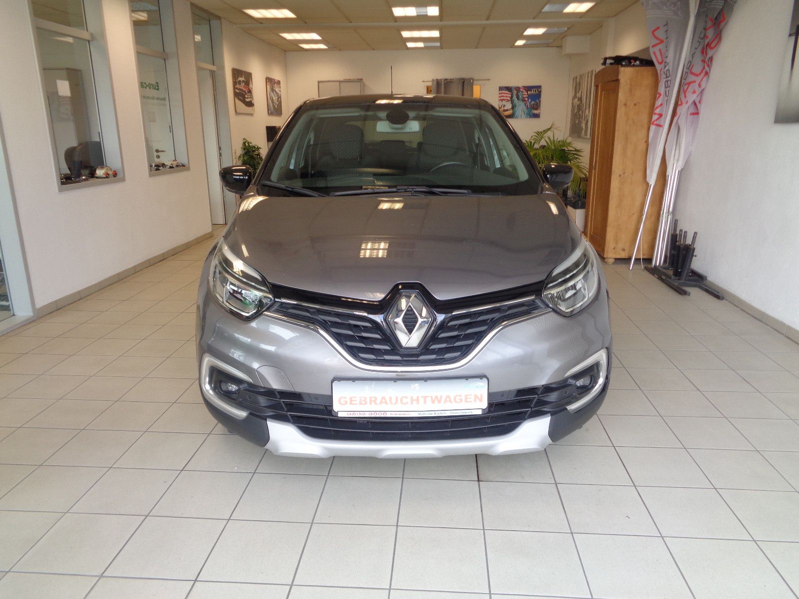 Fahrzeugabbildung Renault Captur Collection / LED / NAVI/KAMERA/SCHECKHEFT