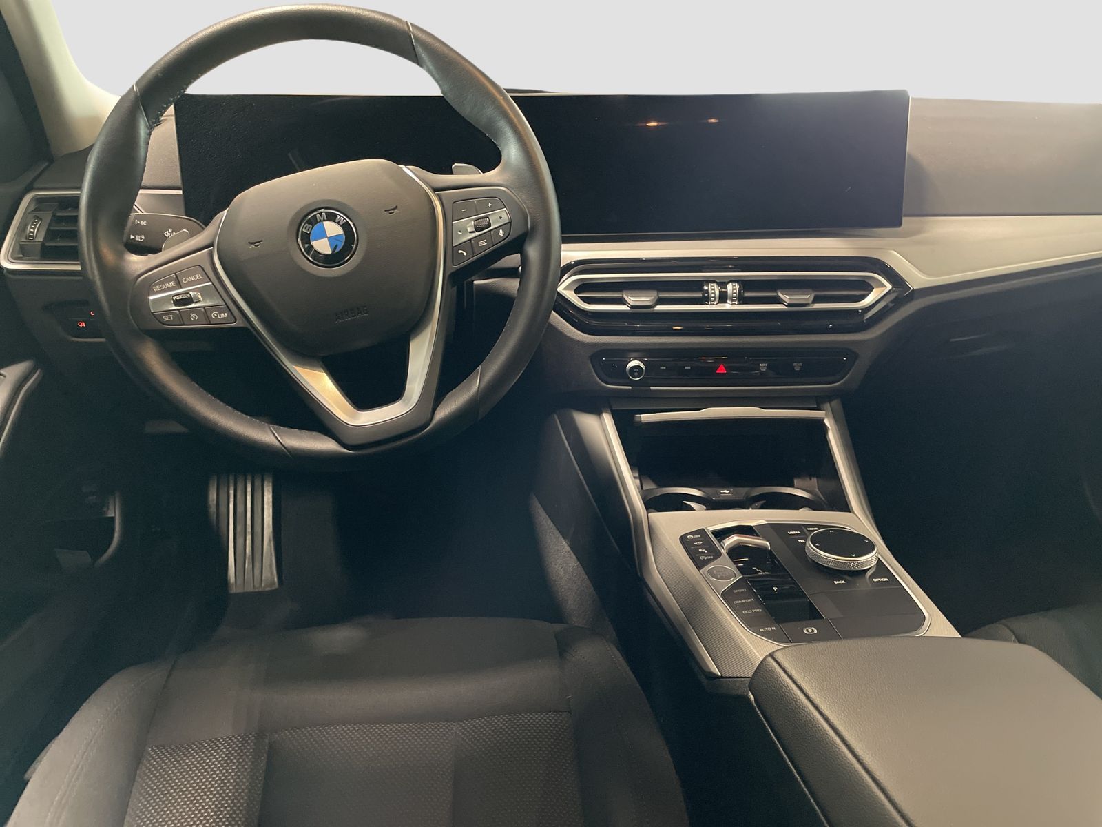 BMW 318i Touring LiveCockpitProf Kamera LED Alarm foto 9