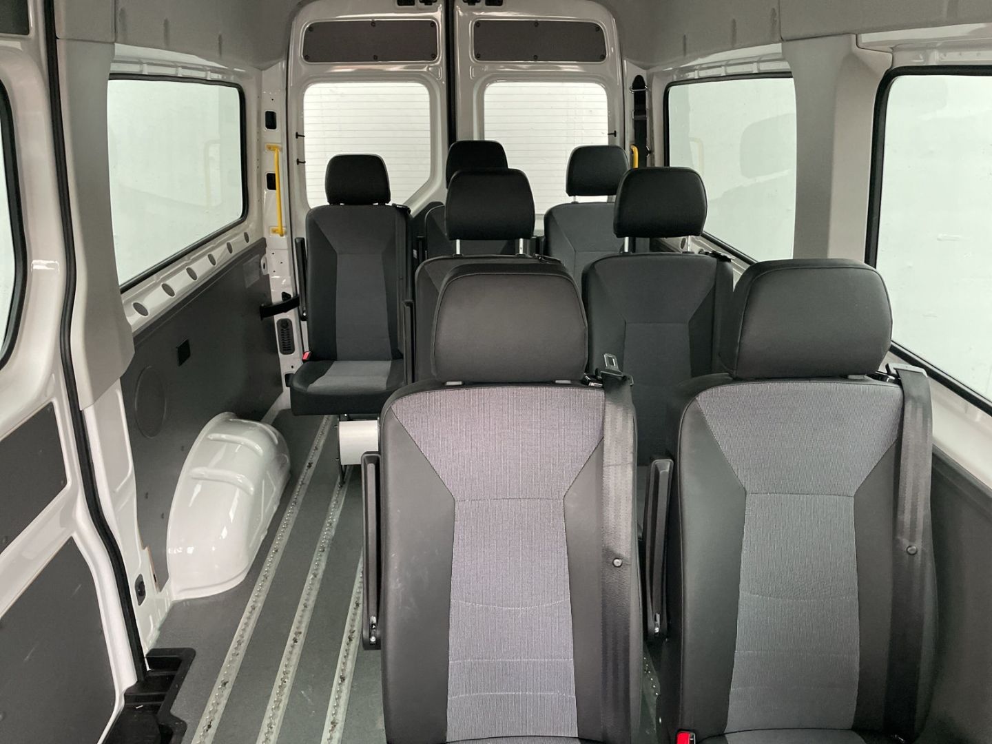 Crafter 35 2.0 TDI DSG 9-Sitzer/Kamera/Standhzg/