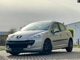 Peugeot 207 Urban Move*KLIMA*AUX/USB*BLUET*NAVI*TÜV NEU* - Peugeot 207 Gebrauchtwagen in Aachen