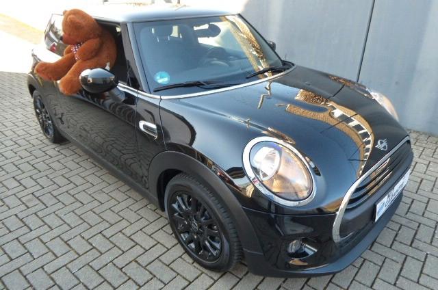 MINI ONE  Scheckheft Sitzheizung Allwetterbereifung