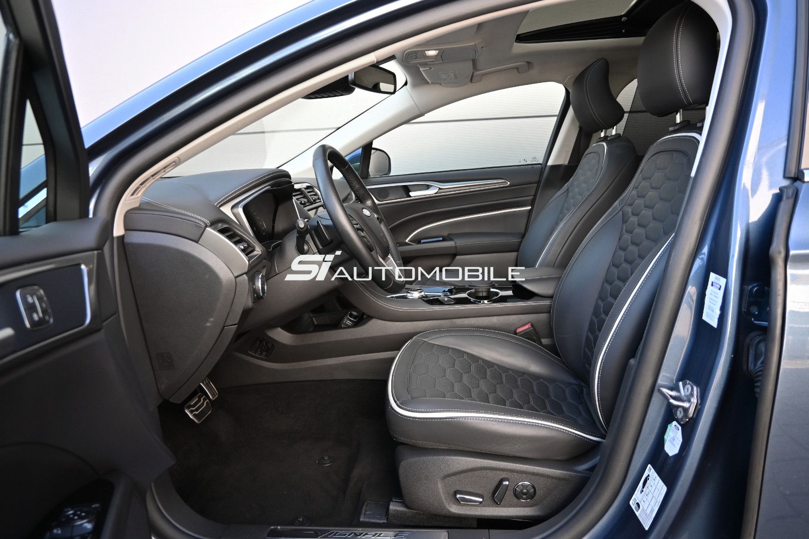 Fahrzeugabbildung Ford Mondeo 2.0 TDCi Vignale Turnier Allrad °ACC°AHK°