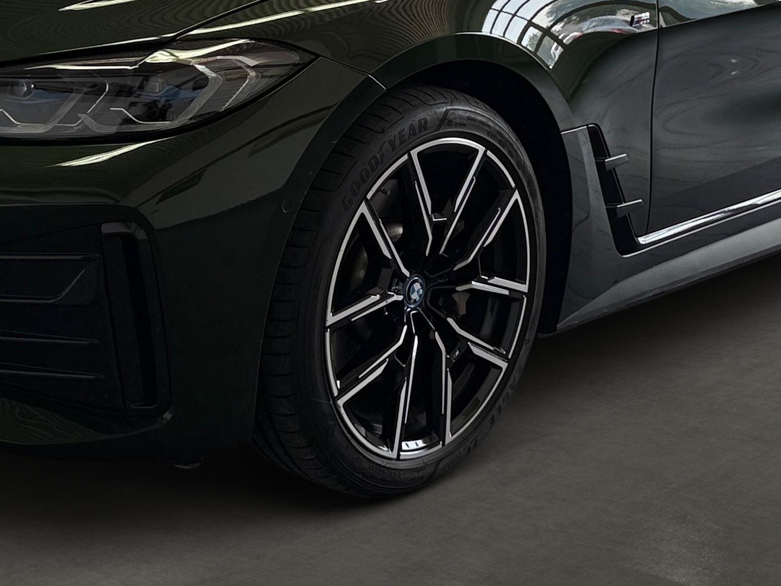 BMW i4 40 GranCoupe M Sport Laser ACC Kamera AHK DAB foto 8