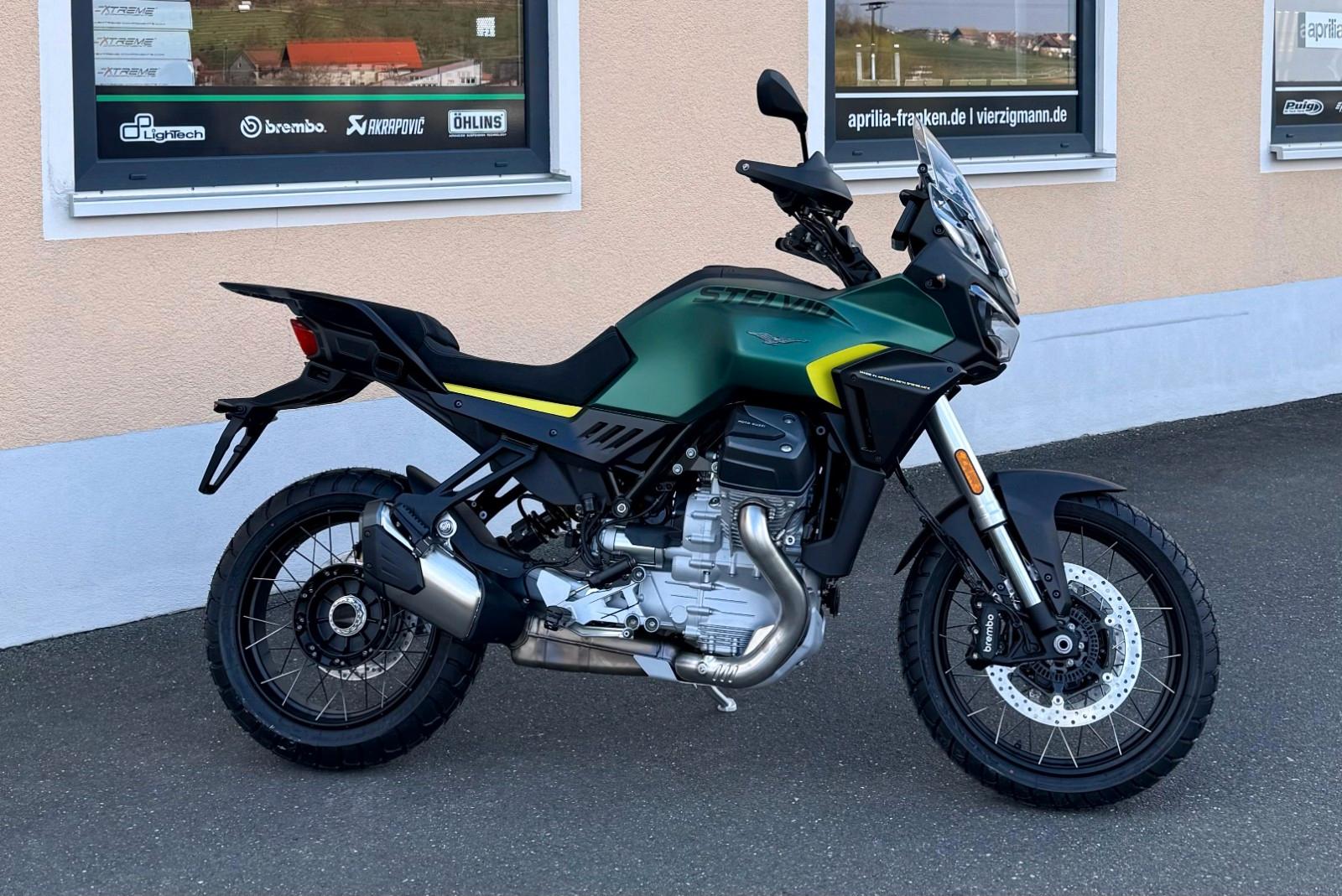 Moto Guzzi Stelvio E5+ Green Hiking