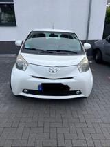 Toyota IQ 1,4-l-D-4D - - Toyota IQ Gebrauchtwagen in Köln