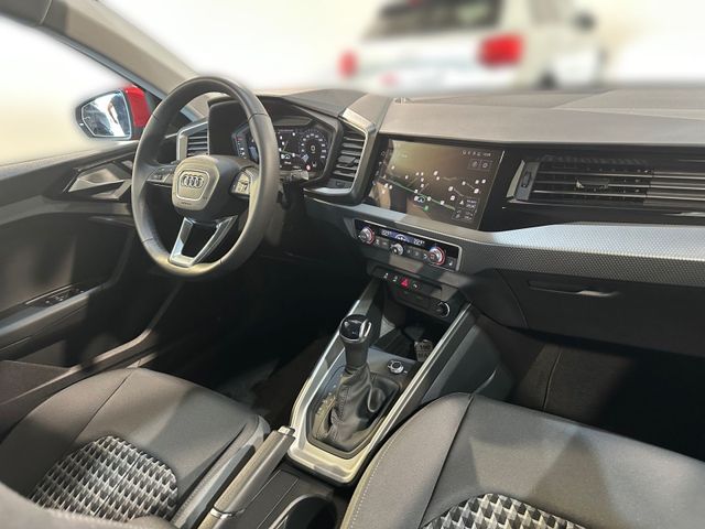 A1 Sportback 35 TFSI S TRONIC S LINE LED+NAVI+VC