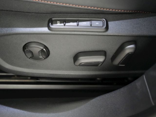 Leon ST eTSI DSG+LED MATRIX+NAVI+RÜCKFAHRKAMERA+